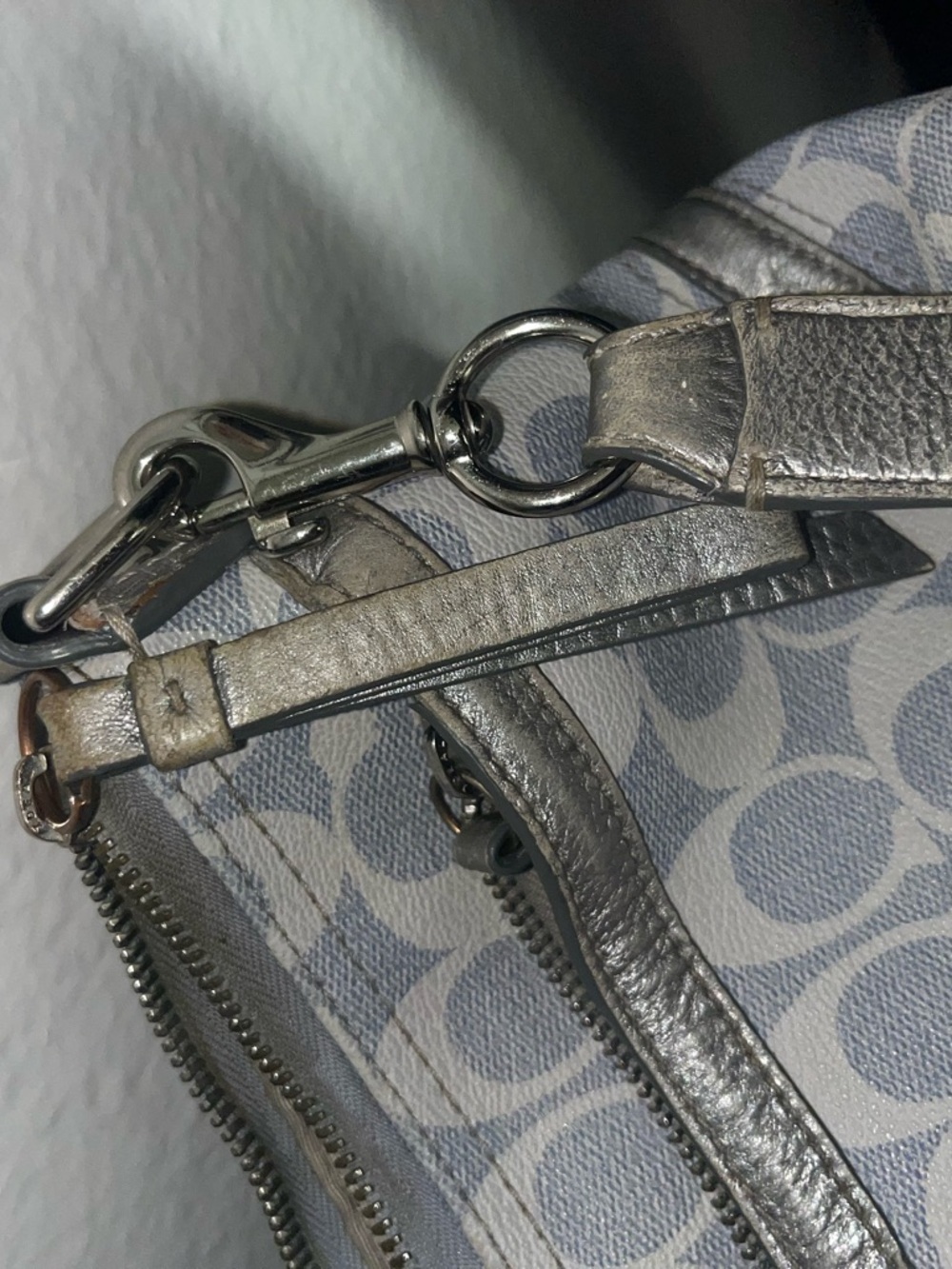 Coach Small Signature Shoulder Bag in Light Gray - Picture 3 of 8